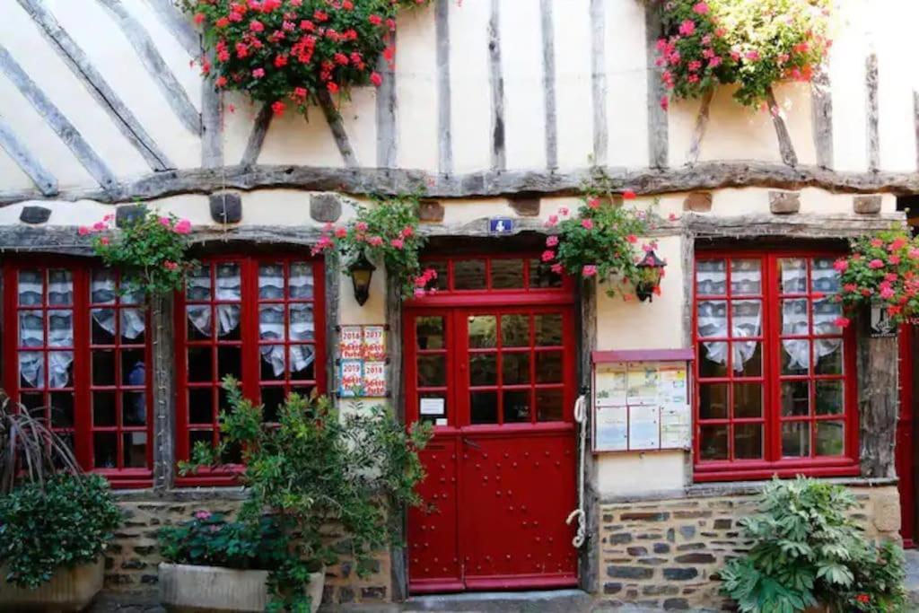 Le Studio Dolois Dol-de-Bretagne Luaran gambar